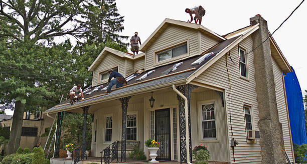 Quick and Trustworthy Emergency Roof Repair Services in North Redington Beach, FL